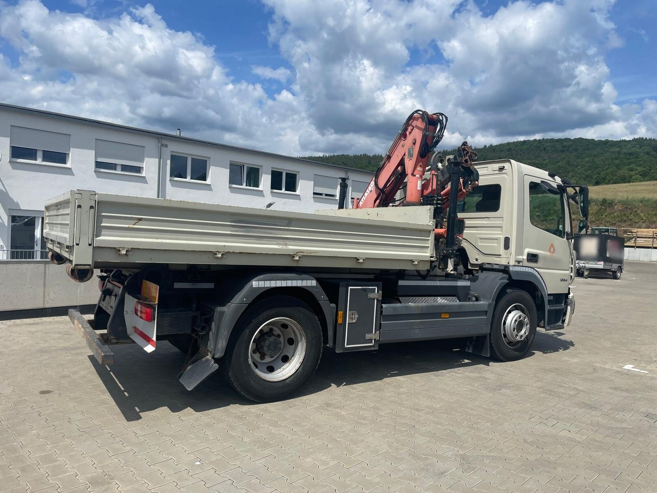 Mercedes-Benz Atego 1224 K 4x2 Atego 1224 K 4x2 - Haakarmsysteem vrachtwagen: afbeelding 2 Mercedes-Benz Atego 1224 K 4x2 Atego 1224 K 4x2 - Haakarmsysteem vrachtwagen: afbeelding 2