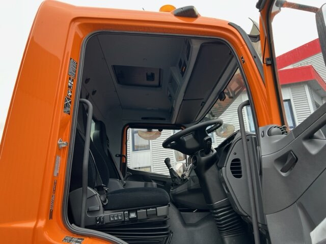 Mercedes-Benz Atego 1630 AK 4x4 Atego 1630 AK 4x4, 2x Nebenantrieb, Rechtslenker - Chassis vrachtwagen: afbeelding 3 Mercedes-Benz Atego 1630 AK 4x4 Atego 1630 AK 4x4, 2x Nebenantrieb, Rechtslenker - Chassis vrachtwagen: afbeelding 3