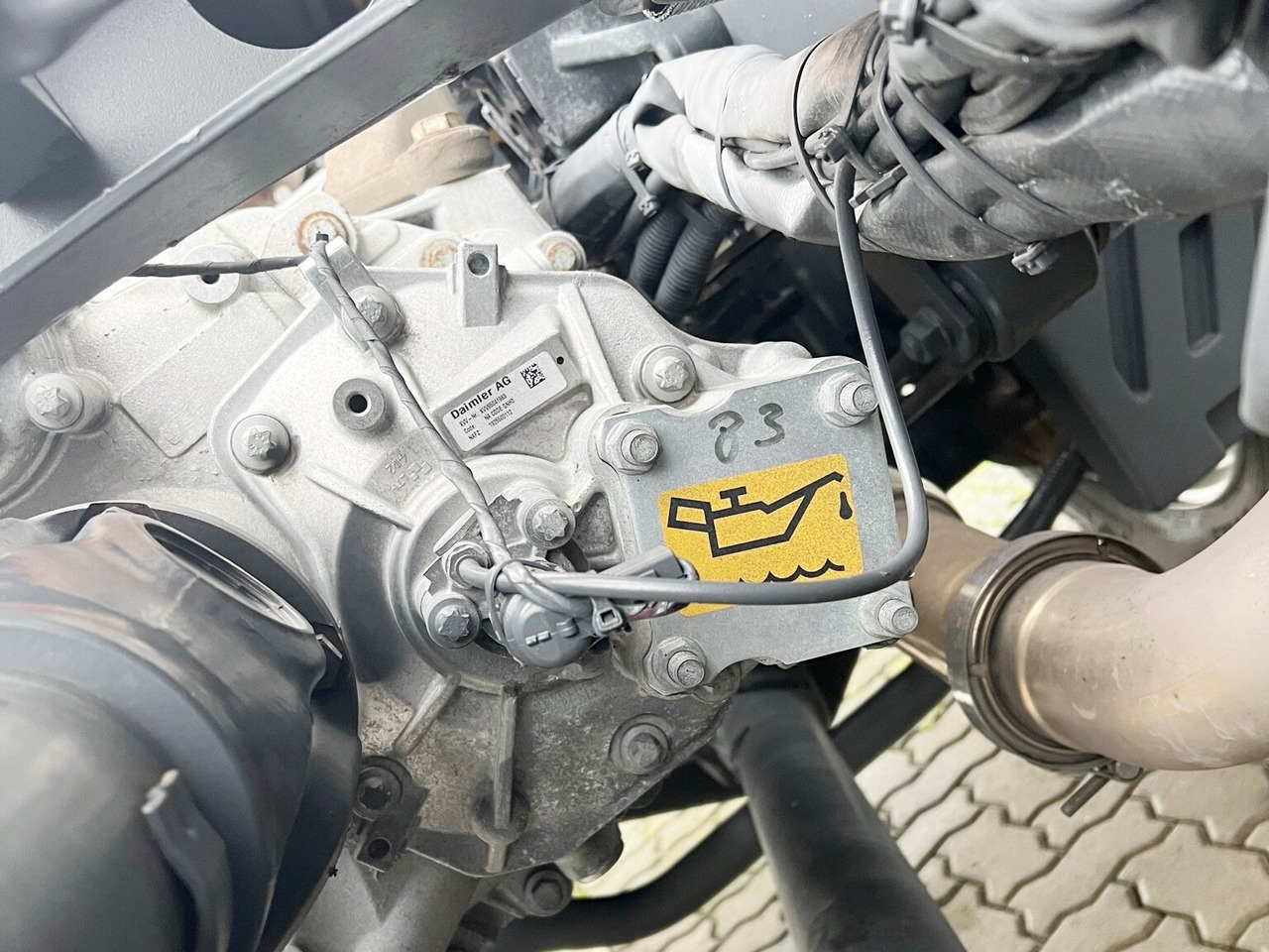 Mercedes-Benz Atego 1630 AK 4x4 Atego 1630 AK 4x4, 2x Nebenantrieb, Rechtslenker - Chassis vrachtwagen: afbeelding 2 Mercedes-Benz Atego 1630 AK 4x4 Atego 1630 AK 4x4, 2x Nebenantrieb, Rechtslenker - Chassis vrachtwagen: afbeelding 2