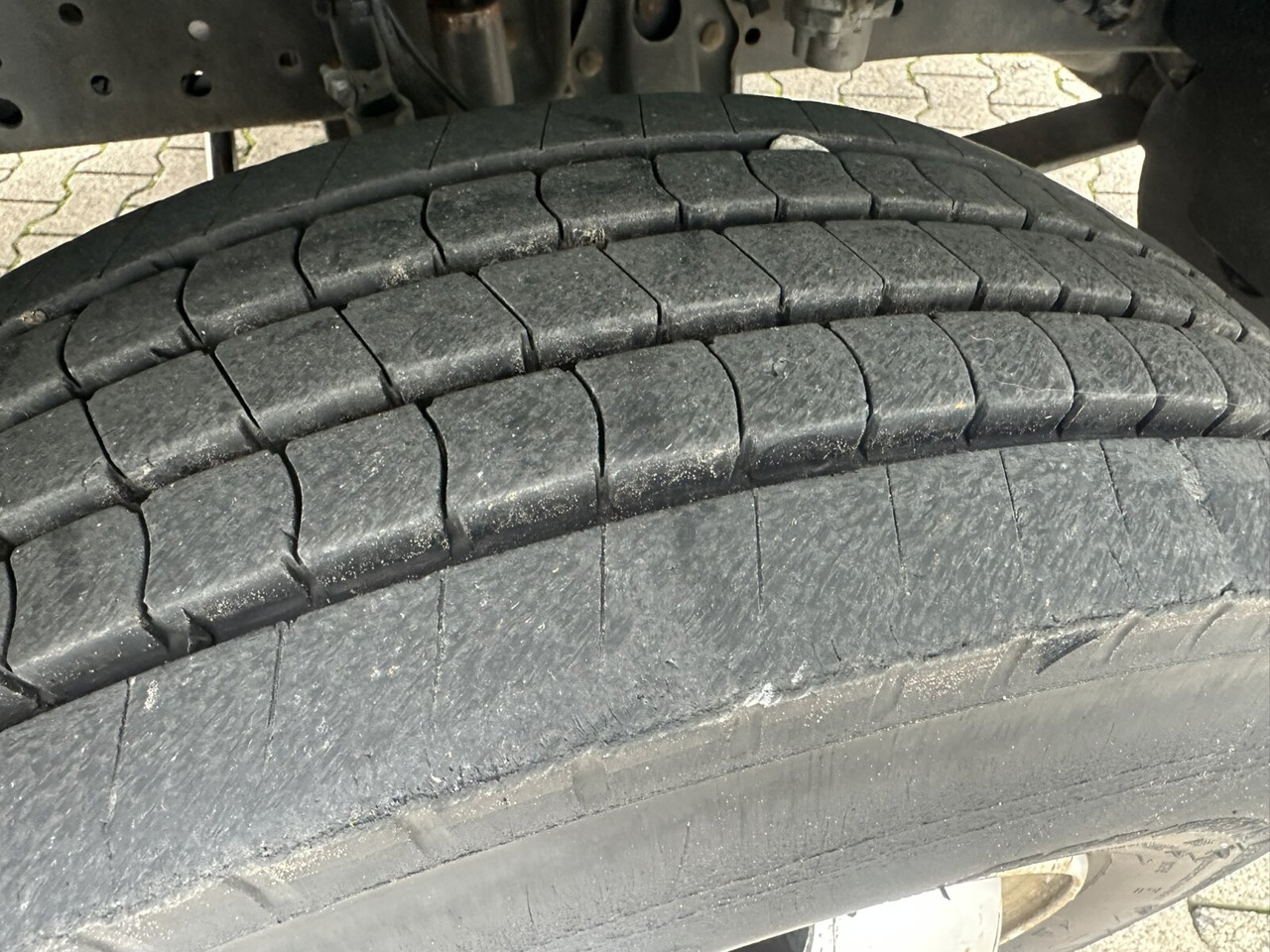 Mercedes-Benz Atego 815 K 4x2 Atego 815 K 4x2, 2x AHK - Kipper vrachtwagen: afbeelding 4 Mercedes-Benz Atego 815 K 4x2 Atego 815 K 4x2, 2x AHK - Kipper vrachtwagen: afbeelding 4