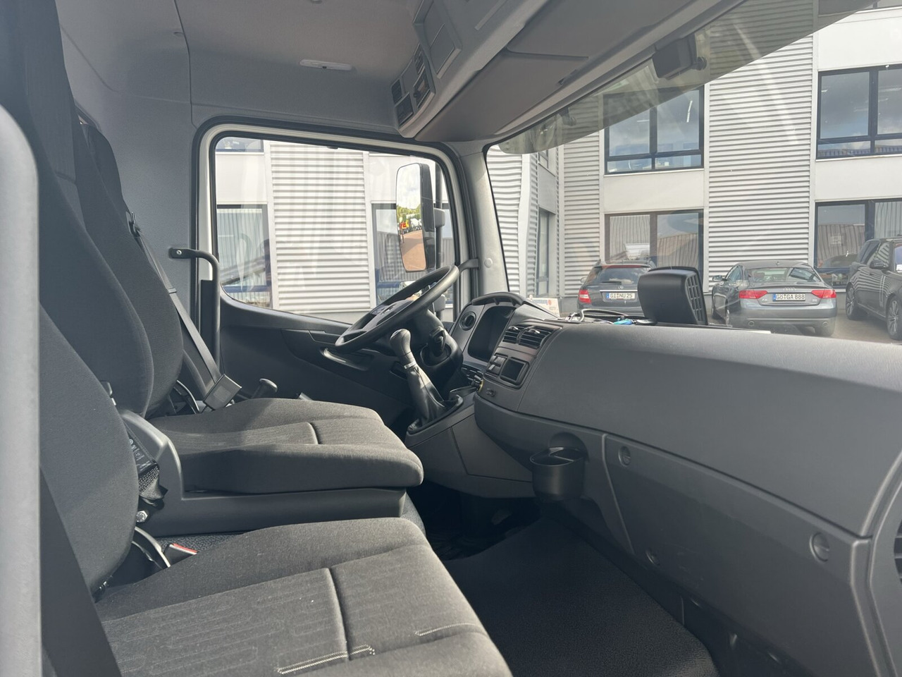 Mercedes-Benz Atego 818 K 4x2 Atego 818 K 4x2, 2x AHK, Meiller-Kipper, mehrfach Vorhanden! - Kipper vrachtwagen: afbeelding 5 Mercedes-Benz Atego 818 K 4x2 Atego 818 K 4x2, 2x AHK, Meiller-Kipper, mehrfach Vorhanden! - Kipper vrachtwagen: afbeelding 5