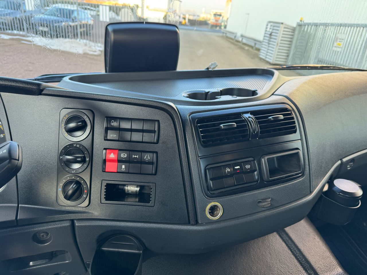 Haakarmsysteem vrachtwagen Mercedes-Benz Atego 824 L 4x2 Atego 824 L 4x2, Motorabtrieb, City-Abroller: afbeelding 5