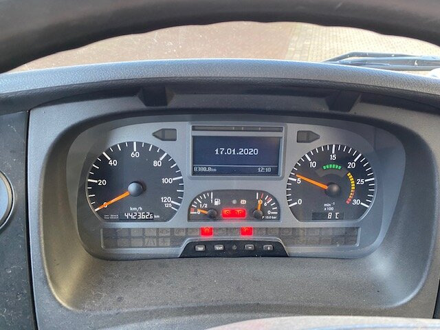 Leasing Mercedes-Benz Axor 1828 L 4x2 Axor 1828 L 4x2 mit Kran Palfinger PK 9501, Funk Mercedes-Benz Axor 1828 L 4x2 Axor 1828 L 4x2 mit Kran Palfinger PK 9501, Funk: afbeelding 5