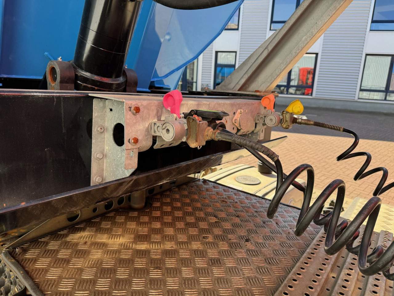 Euro ATM 27 Euro ATM 27, HARDOX Stahlmulde ca. 27m³, Liftachse - Oplegger: afbeelding 3 Euro ATM 27 Euro ATM 27, HARDOX Stahlmulde ca. 27m³, Liftachse - Oplegger: afbeelding 3