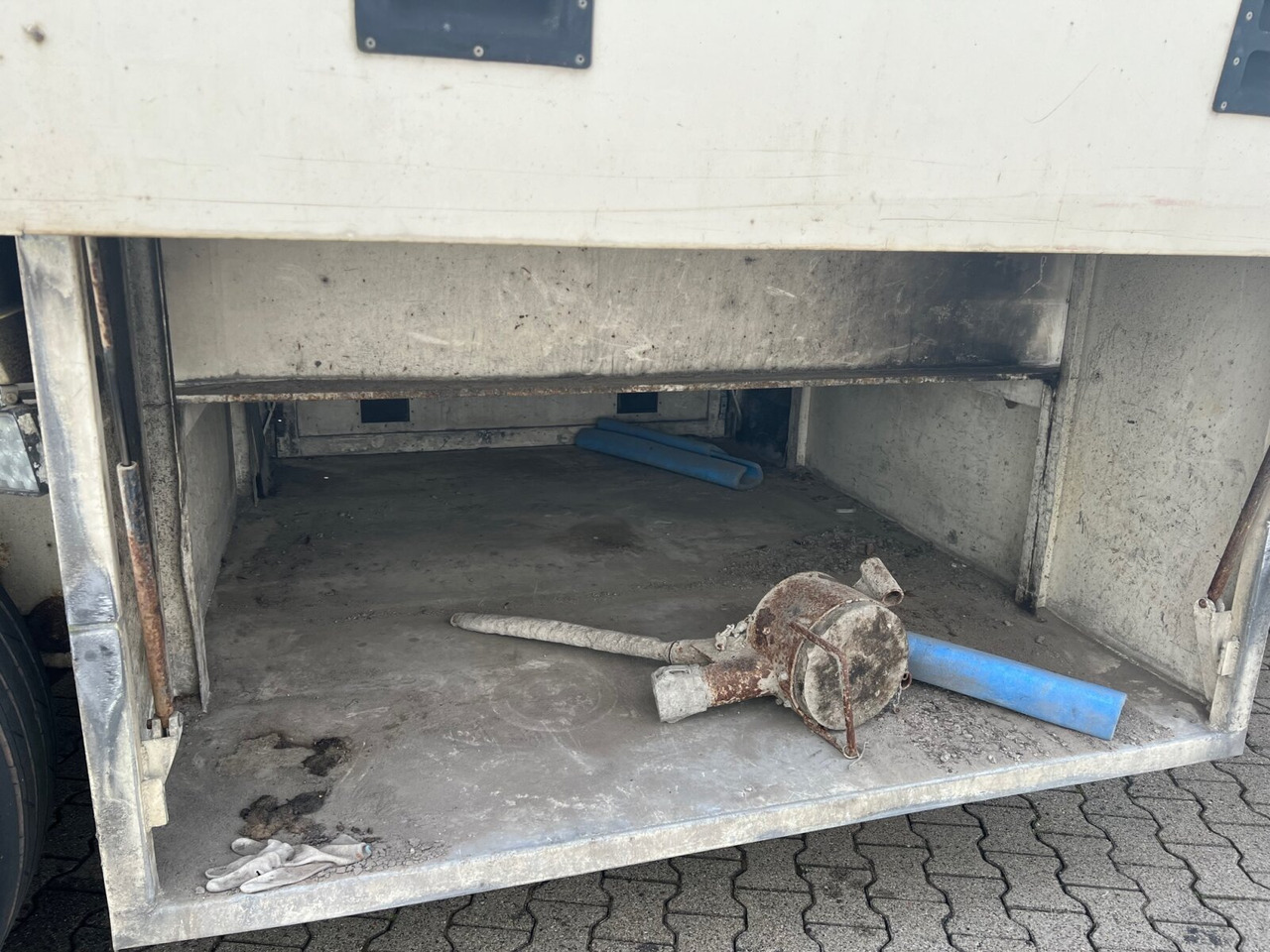 P-393-STI-R-1 KWB, P-393-STI-R-1, 2x Lenkachse, Mörtel-/Estrichauflieger - Oplegger: afbeelding 2 P-393-STI-R-1 KWB, P-393-STI-R-1, 2x Lenkachse, Mörtel-/Estrichauflieger - Oplegger: afbeelding 2