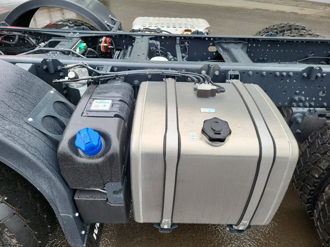 T-Way AT410T51 8x4 T-Way AT410T51 8x4, Retarder, Nebenantrieb, 4x VORHANDEN! - Chassis vrachtwagen: afbeelding 2 T-Way AT410T51 8x4 T-Way AT410T51 8x4, Retarder, Nebenantrieb, 4x VORHANDEN! - Chassis vrachtwagen: afbeelding 2