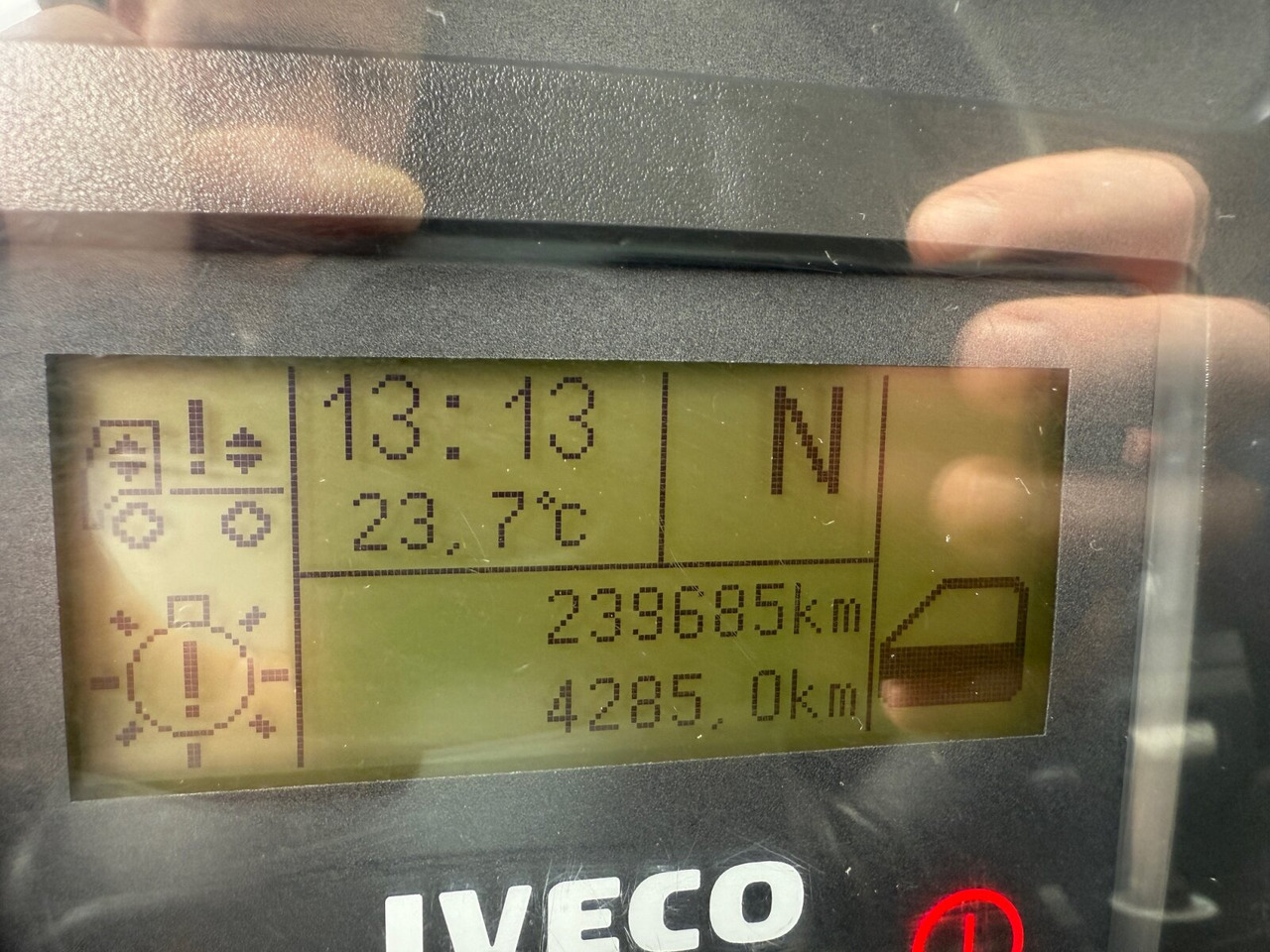 Trakker AT190T33W/P 4x4 Trakker AT190T33W/P 4x4, Winterdienstausstattung - Haakarmsysteem vrachtwagen: afbeelding 5 Trakker AT190T33W/P 4x4 Trakker AT190T33W/P 4x4, Winterdienstausstattung - Haakarmsysteem vrachtwagen: afbeelding 5