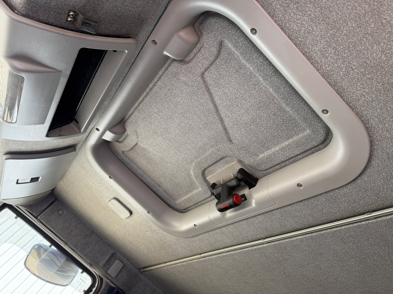 Haakarmsysteem vrachtwagen Trakker AT380T45/P 6x4 Trakker AT380T45/P 6x4, EEV: afbeelding 7 Haakarmsysteem vrachtwagen Trakker AT380T45/P 6x4 Trakker AT380T45/P 6x4, EEV: afbeelding 7