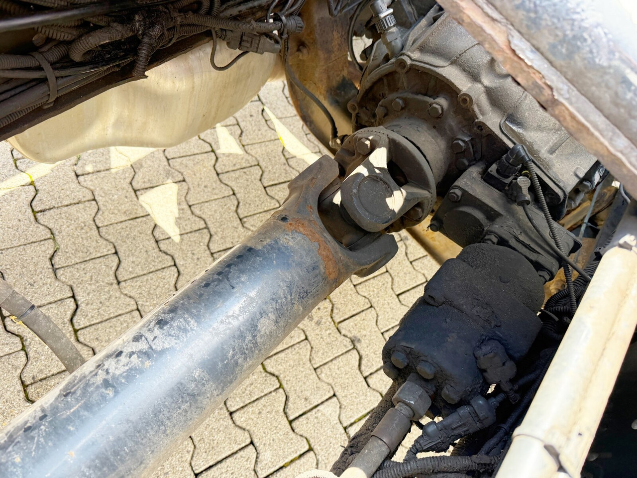 Haakarmsysteem vrachtwagen Trakker AT380T45/P 6x4 Trakker AT380T45/P 6x4, EEV: afbeelding 14 Haakarmsysteem vrachtwagen Trakker AT380T45/P 6x4 Trakker AT380T45/P 6x4, EEV: afbeelding 14