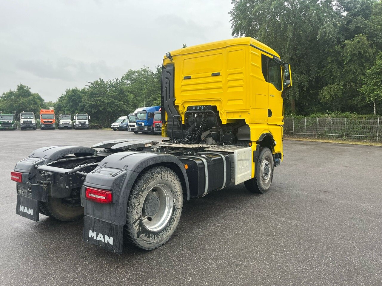 MAN TGX 18.510 4X4H BL SA TGX 18.510 4X4H BL SA, PriTarder, HydroDrive, Navi, LED, Kipphydraulik - Trekker: afbeelding 5 MAN TGX 18.510 4X4H BL SA TGX 18.510 4X4H BL SA, PriTarder, HydroDrive, Navi, LED, Kipphydraulik - Trekker: afbeelding 5