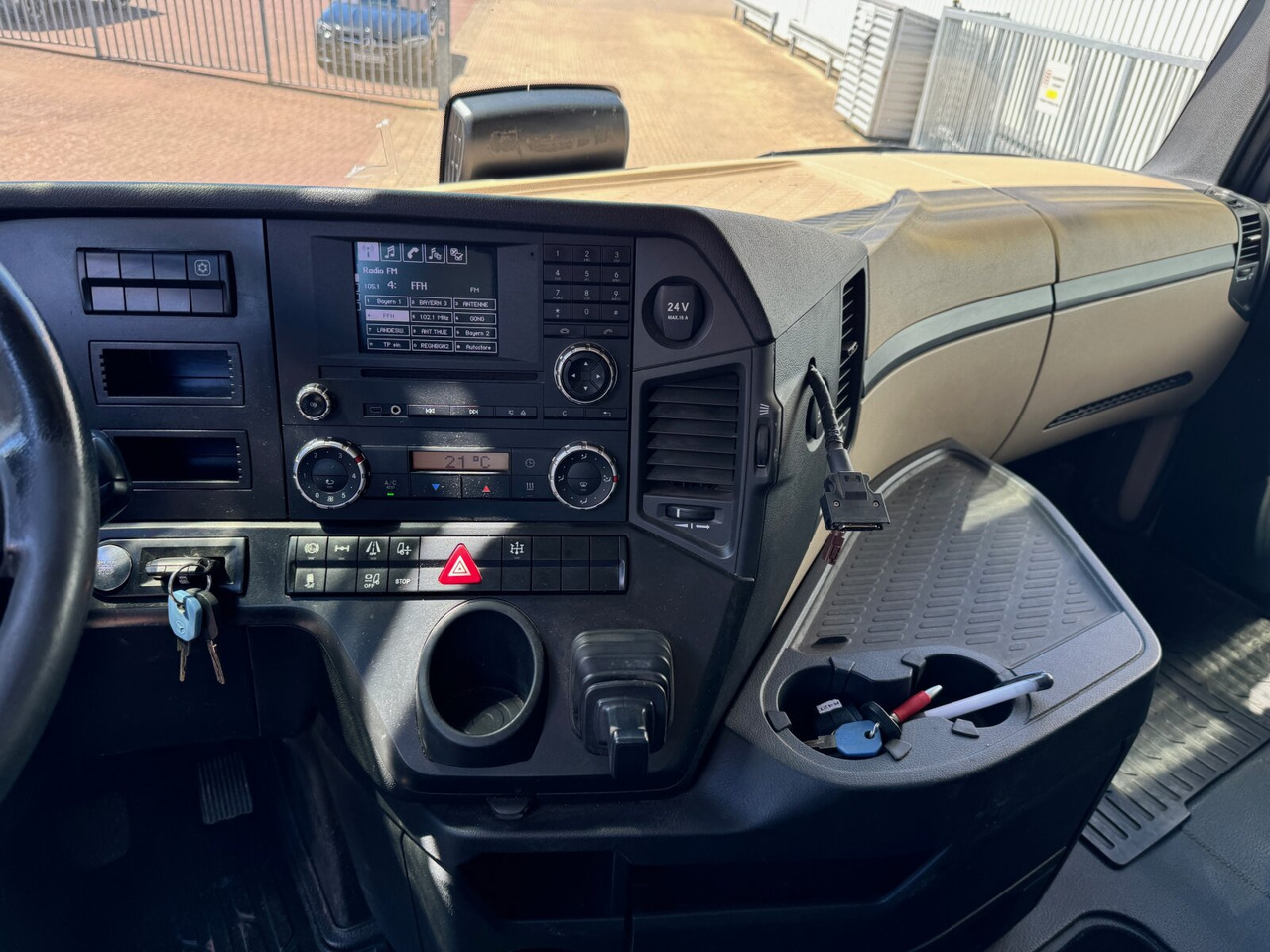 Mercedes-Benz Arocs 1842 LS 4x2 Arocs 1842 LS 4x2, Retarder, StreamSpace, Hydraulik - Trekker: afbeelding 4 Mercedes-Benz Arocs 1842 LS 4x2 Arocs 1842 LS 4x2, Retarder, StreamSpace, Hydraulik - Trekker: afbeelding 4