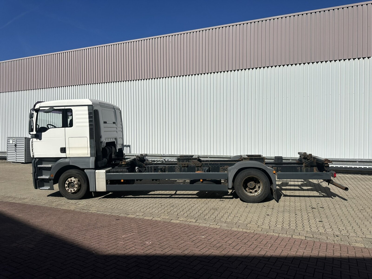 Vrachtwagen MAN TGA 18.360 LL 4x2 TGA 18.360 LL 4x2, Fahrschule: afbeelding 12