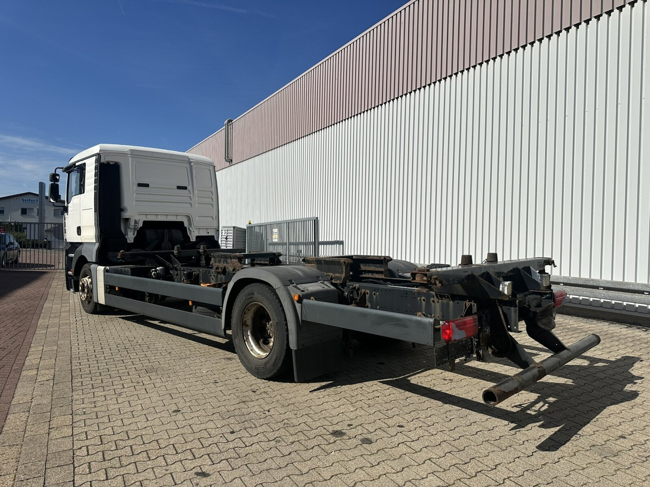 Vrachtwagen MAN TGA 18.360 LL 4x2 TGA 18.360 LL 4x2, Fahrschule: afbeelding 11