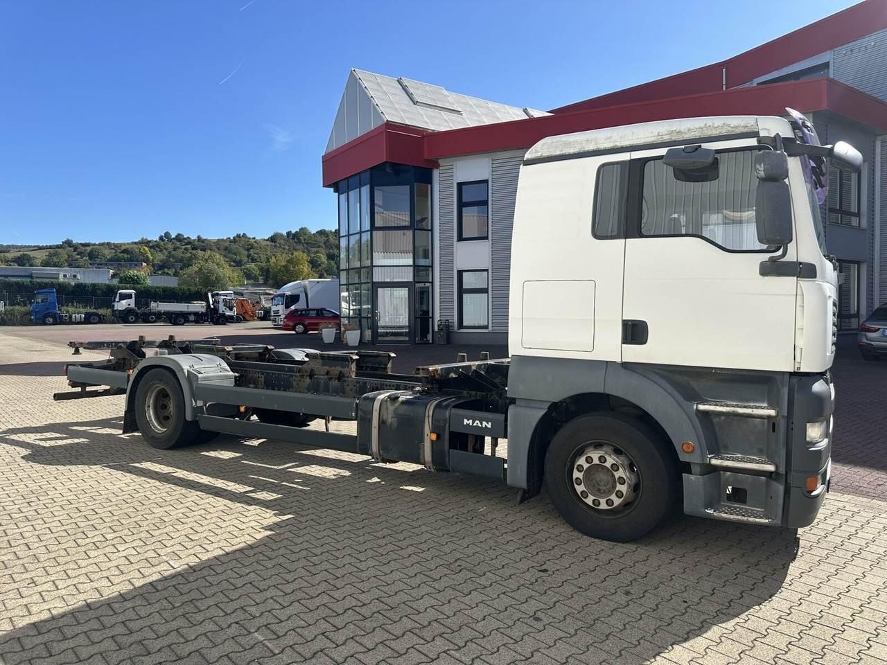Vrachtwagen MAN TGA 18.360 LL 4x2 TGA 18.360 LL 4x2, Fahrschule: afbeelding 9