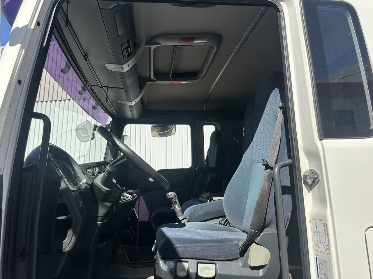 Vrachtwagen MAN TGA 18.360 LL 4x2 TGA 18.360 LL 4x2, Fahrschule: afbeelding 15