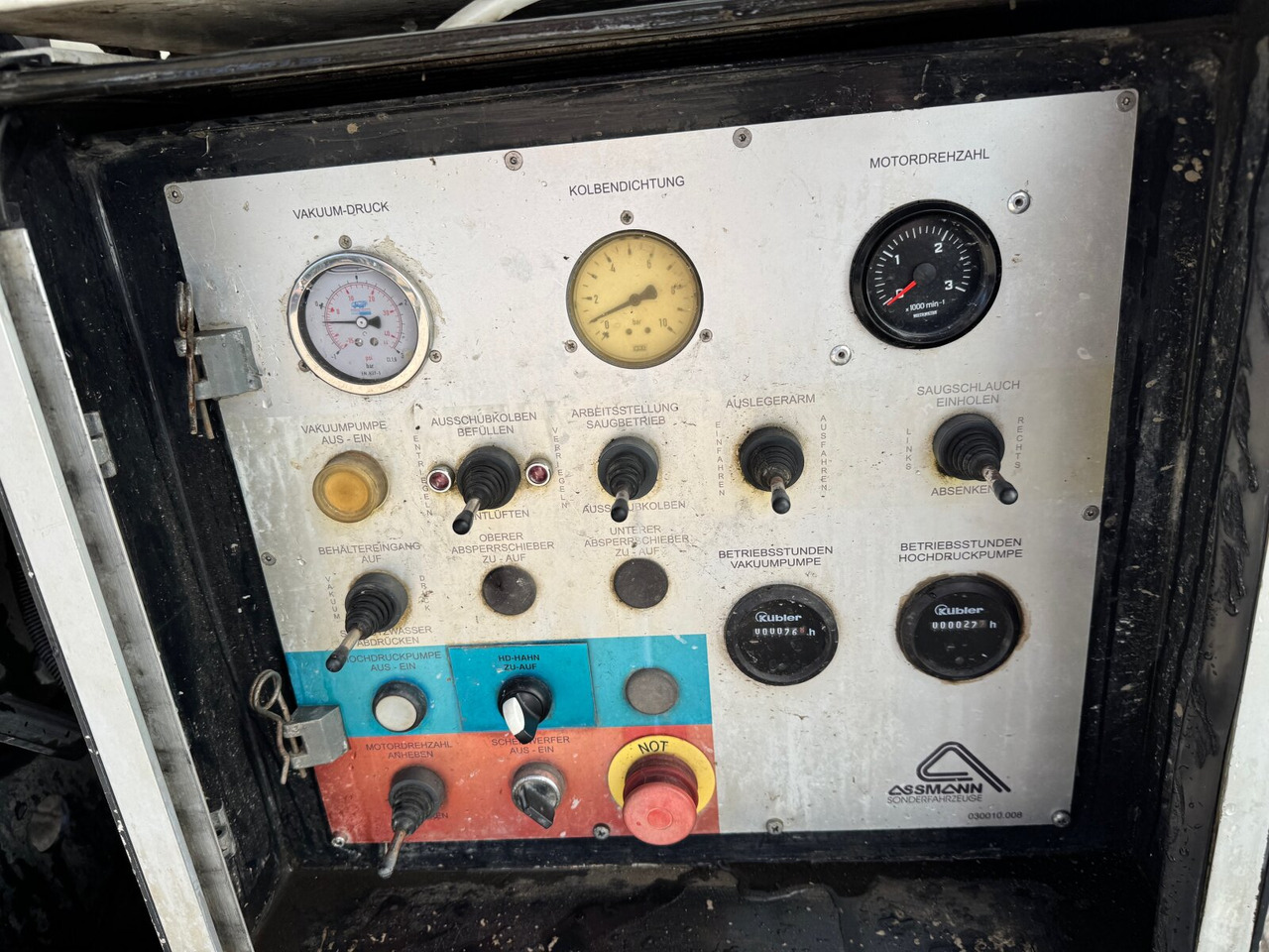 Vrachtwagen MAN TGM 18.284 4x2 BL TGM 18.284 4x2 BL, Assmann Saug- und Spülwagen 9m³: afbeelding 12 Vrachtwagen MAN TGM 18.284 4x2 BL TGM 18.284 4x2 BL, Assmann Saug- und Spülwagen 9m³: afbeelding 12