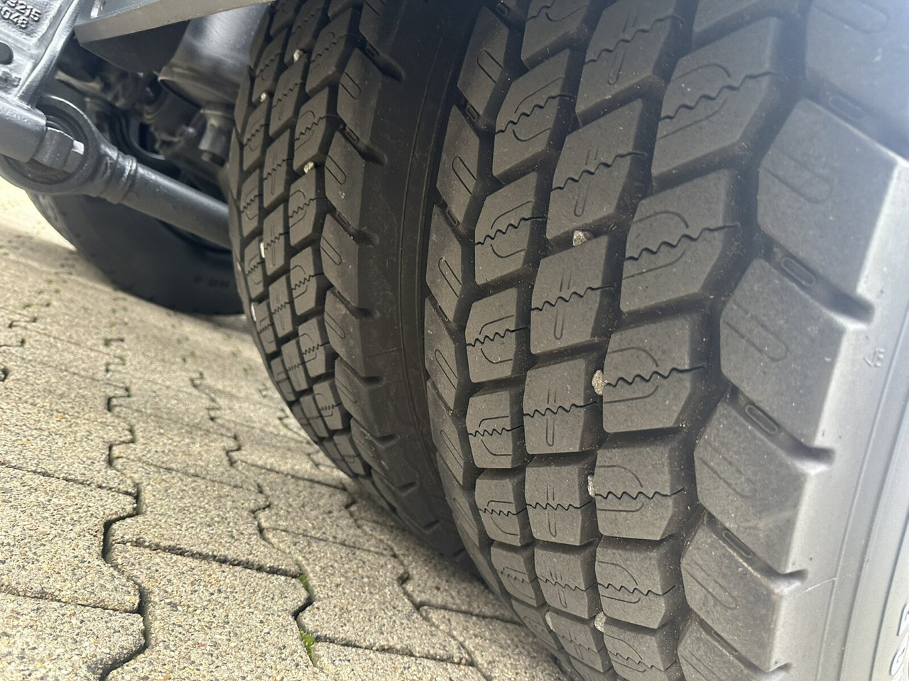 MAN TGX 18.360 4X2 LL TGX 18.360 4X2 LL, Fahrschule - Vrachtwagen: afbeelding 2 MAN TGX 18.360 4X2 LL TGX 18.360 4X2 LL, Fahrschule - Vrachtwagen: afbeelding 2