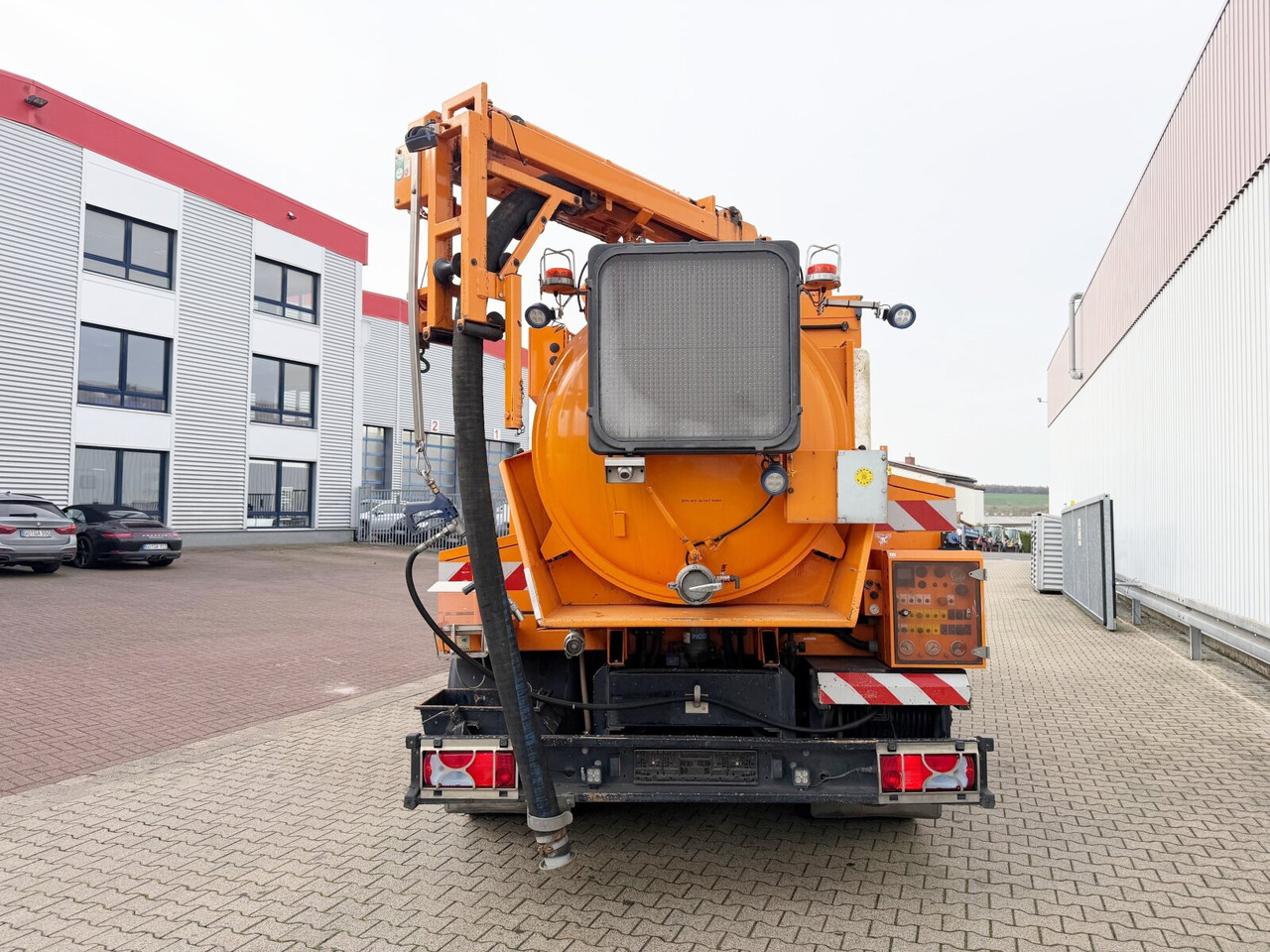 Scania G 320 4x2 G 320 4x2, Müller Vacumaster ca. 5,5m³, Funk - Vrachtwagen: afbeelding 2 Scania G 320 4x2 G 320 4x2, Müller Vacumaster ca. 5,5m³, Funk - Vrachtwagen: afbeelding 2