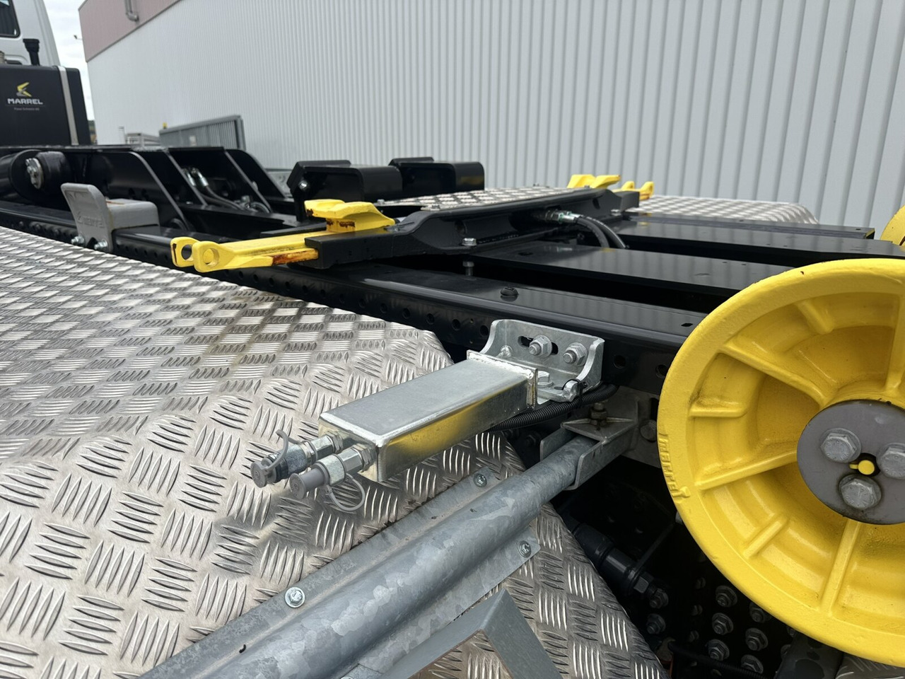 X-Way AD360X48Z 8x4 X-Way AD360X48Z 8x4, Motorabtrieb, Navi, Schub-Knick - Haakarmsysteem vrachtwagen: afbeelding 3 X-Way AD360X48Z 8x4 X-Way AD360X48Z 8x4, Motorabtrieb, Navi, Schub-Knick - Haakarmsysteem vrachtwagen: afbeelding 3