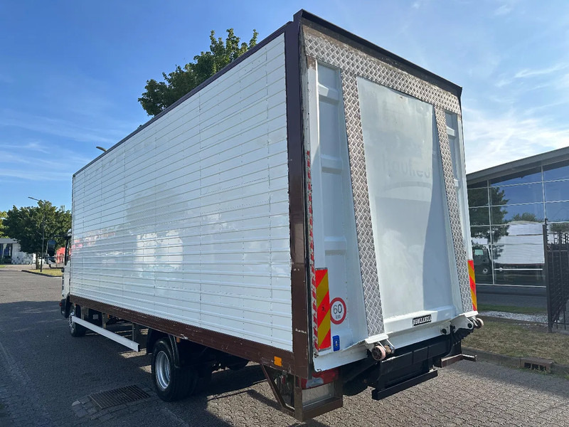 MAN TGL 12.210 MANUAL + 2000 KG LIFT + 2.60 M HIGH BIG BOX + AIRCO + SPRING / SPRING + 3 SEATS - Bakwagen: afbeelding 3 MAN TGL 12.210 MANUAL + 2000 KG LIFT + 2.60 M HIGH BIG BOX + AIRCO + SPRING / SPRING + 3 SEATS - Bakwagen: afbeelding 3