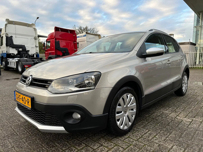 Volkswagen Polo 1.2 TSI CROSS + AUTOMATIC + 101.474 KM + APK/TUV - Hatchback: afbeelding 1 Volkswagen Polo 1.2 TSI CROSS + AUTOMATIC + 101.474 KM + APK/TUV - Hatchback: afbeelding 1