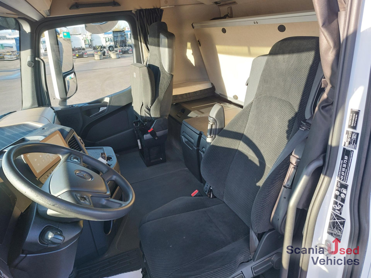 MERCEDES-BENZ 1845L Plane/Edscha NUR KOMPLETT m. ANH.!!! - Schuifzeilen vrachtwagen: afbeelding 5 MERCEDES-BENZ 1845L Plane/Edscha NUR KOMPLETT m. ANH.!!! - Schuifzeilen vrachtwagen: afbeelding 5