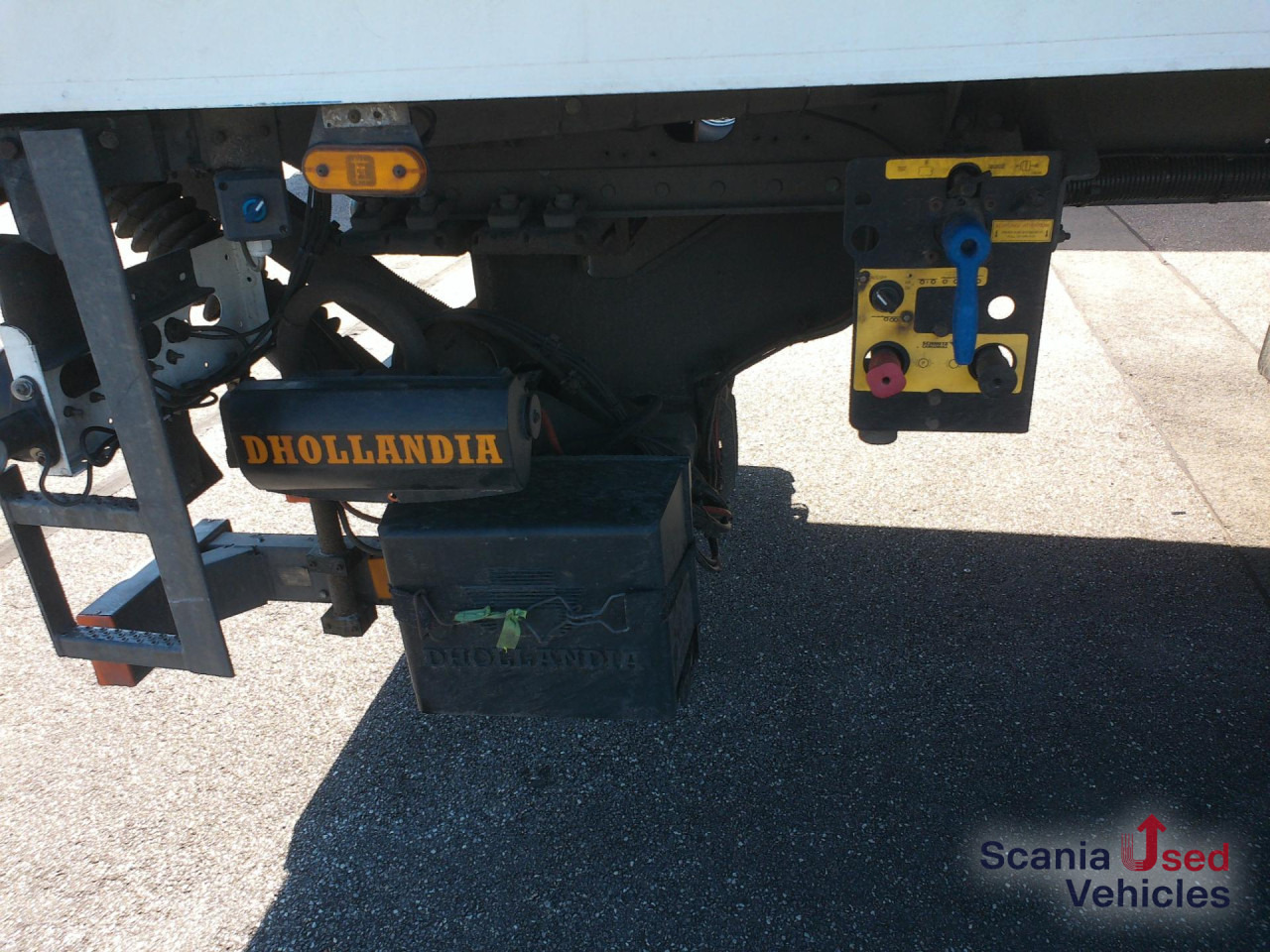 SCHMITZ FD-Aufbau m. Carrier Vector 1550 nur 5516 h - Koelwagen oplegger: afbeelding 4 SCHMITZ FD-Aufbau m. Carrier Vector 1550 nur 5516 h - Koelwagen oplegger: afbeelding 4