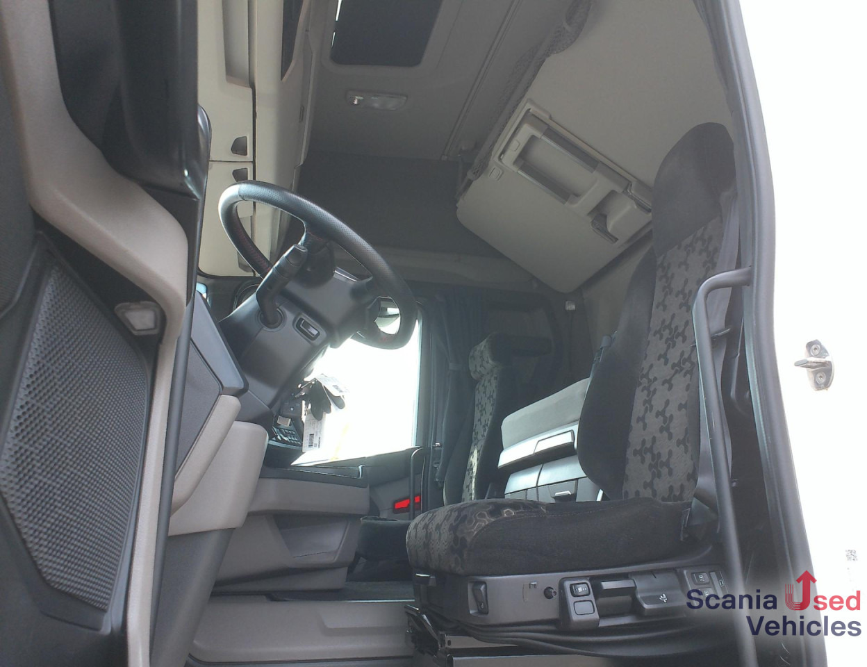 Trekker SCANIA R 410 A4x2EB Mega Standklima 2 Tanks TOP: afbeelding 12