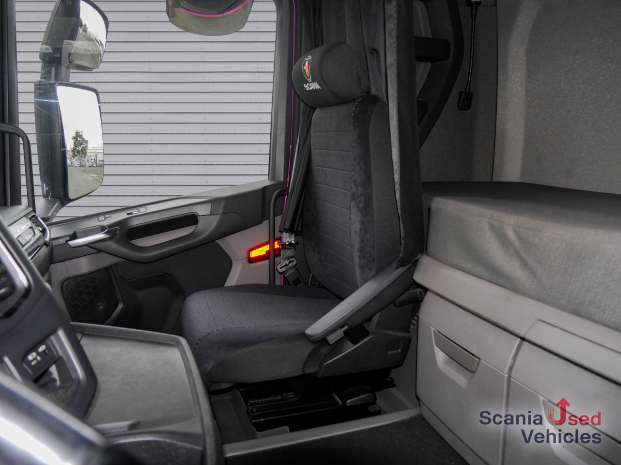 SCANIA R 410 B6x2*4NB - Pritsche / Plane / LBW - - Schuifzeilen vrachtwagen: afbeelding 2 SCANIA R 410 B6x2*4NB - Pritsche / Plane / LBW - - Schuifzeilen vrachtwagen: afbeelding 2