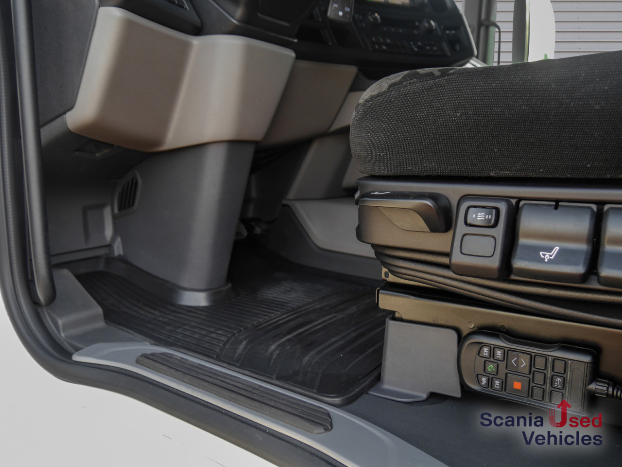 SCANIA R 460 A4x2NA - SUPER - - Trekker: afbeelding 3 SCANIA R 460 A4x2NA - SUPER - - Trekker: afbeelding 3