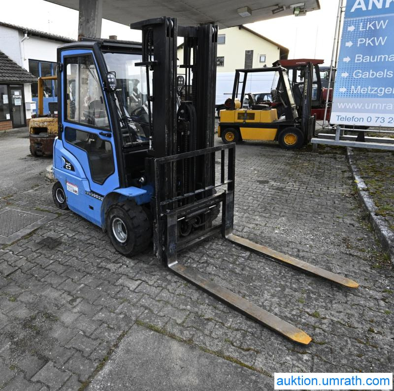 Hangcha Elektrostapler Gabelstapler Hangcha CPD 25 XD4 - S126 Lithium Ionen Akku Kabine Vollfreihub Triplexmast mit Seitenschieber - Elektrische heftruck: afbeelding 2 Hangcha Elektrostapler Gabelstapler Hangcha CPD 25 XD4 - S126 Lithium Ionen Akku Kabine Vollfreihub Triplexmast mit Seitenschieber - Elektrische heftruck: afbeelding 2