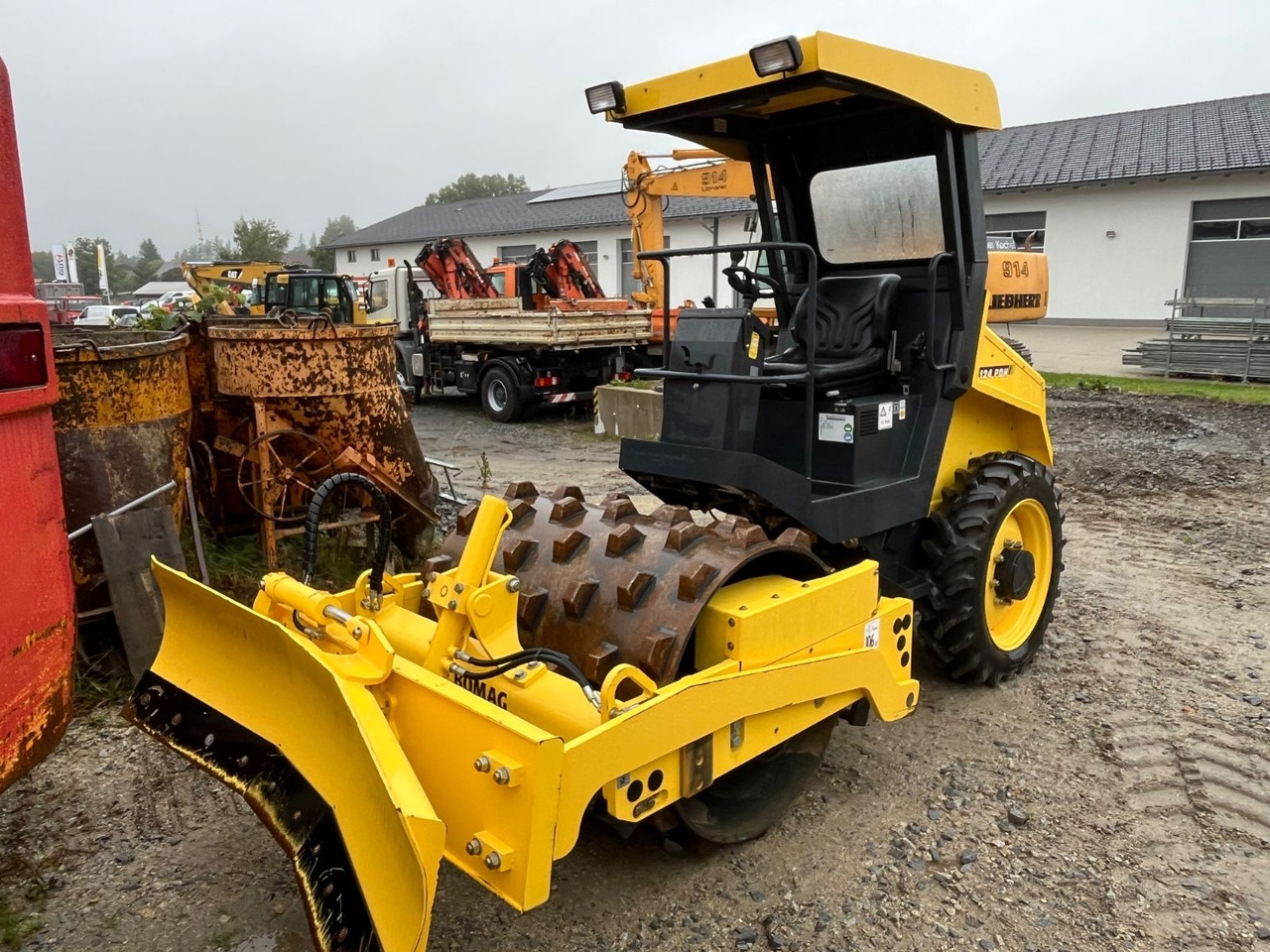 BOMAG Walzenzug BW 124 PDH-4 Planierschild 100 Bstd. - Schapenpootwals/ Grondverdichter: afbeelding 2 BOMAG Walzenzug BW 124 PDH-4 Planierschild 100 Bstd. - Schapenpootwals/ Grondverdichter: afbeelding 2