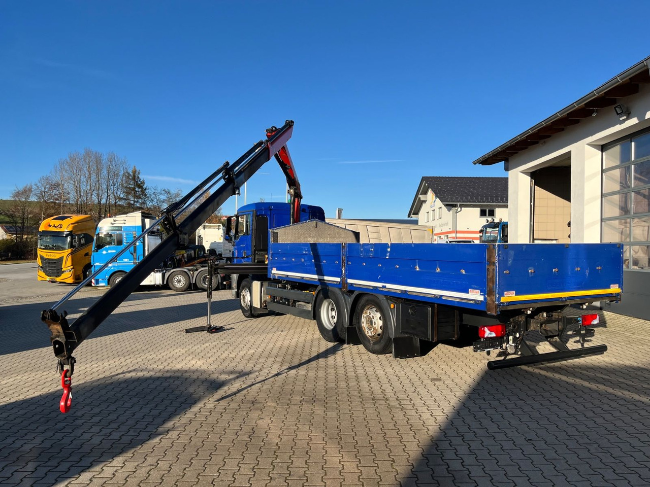 MAN TGS 26.320 Pritsche mit Kran Palfinger PK12002 - Vrachtwagen met open laadbak, Kraanwagen: afbeelding 5 MAN TGS 26.320 Pritsche mit Kran Palfinger PK12002 - Vrachtwagen met open laadbak, Kraanwagen: afbeelding 5