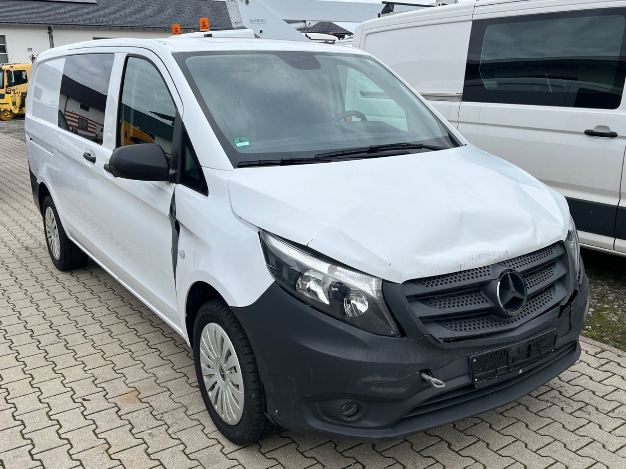 Mercedes-Benz Vito 116CDI 53384KM - Kleine bestelwagen: afbeelding 2 Mercedes-Benz Vito 116CDI 53384KM - Kleine bestelwagen: afbeelding 2