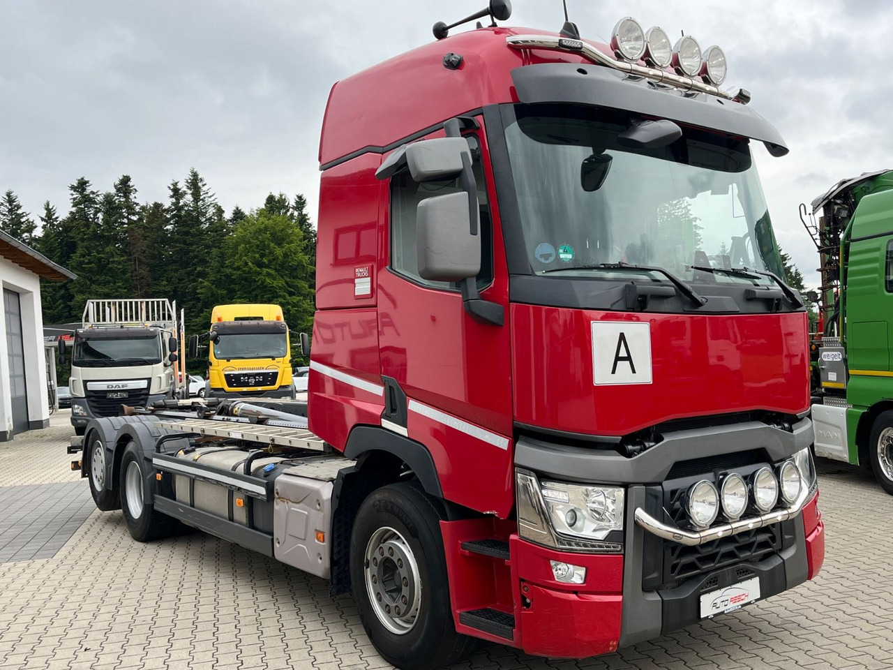 Renault T520 6x2 Meiller RS 21 Abrollkipper Lift Lenk - Haakarmsysteem vrachtwagen: afbeelding 2 Renault T520 6x2 Meiller RS 21 Abrollkipper Lift Lenk - Haakarmsysteem vrachtwagen: afbeelding 2