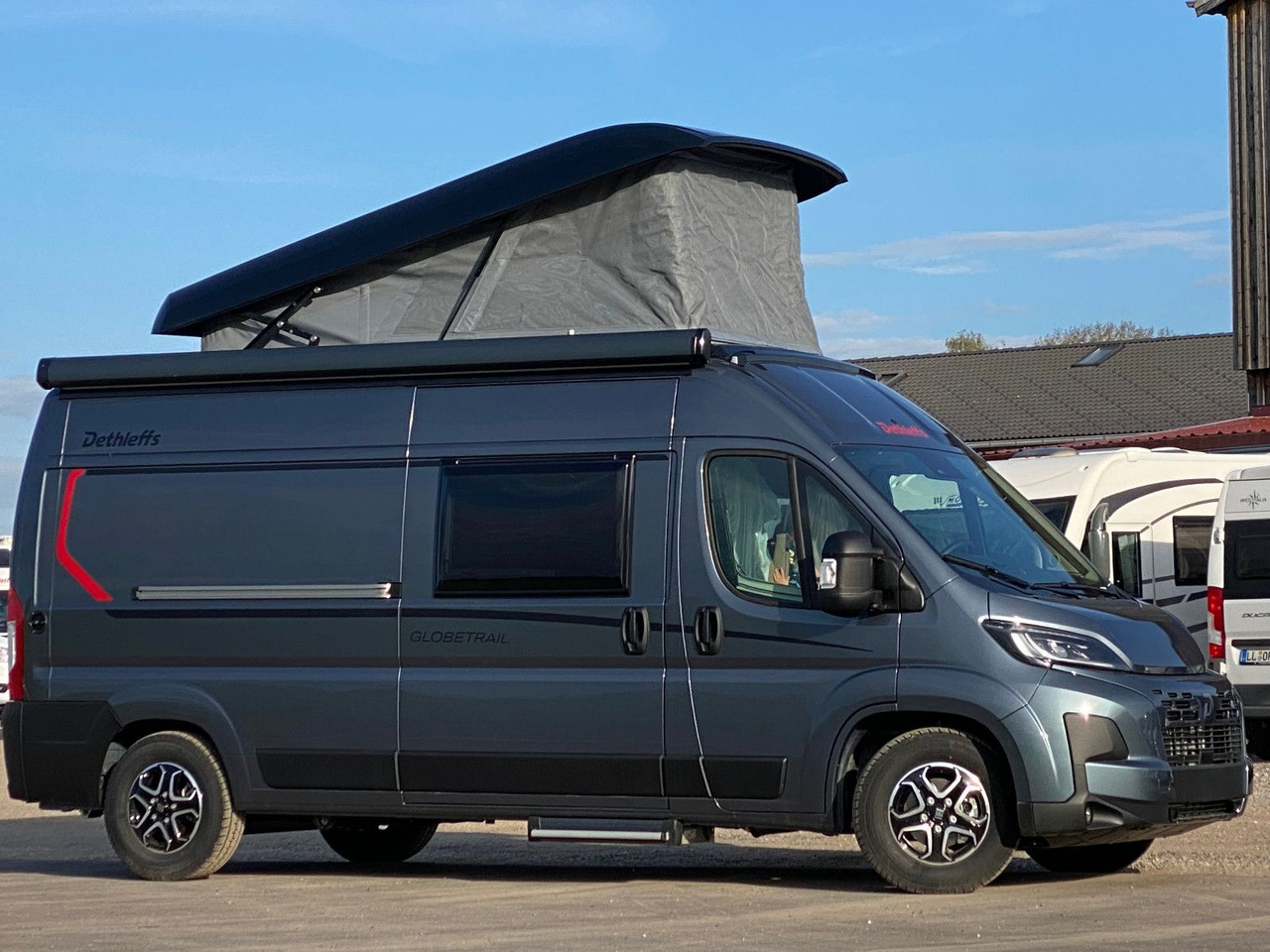 Dethleffs Globetrail 600 DK *2025*Automatik,Aufstelldach - Buscamper: afbeelding 4 Dethleffs Globetrail 600 DK *2025*Automatik,Aufstelldach - Buscamper: afbeelding 4