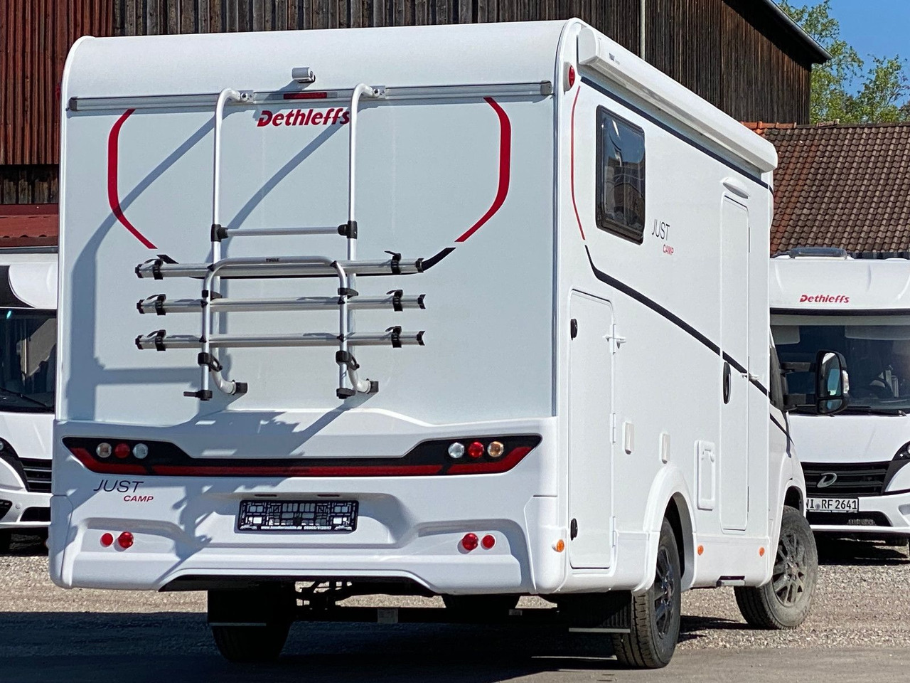 Dethleffs Just Camp T 6812 EB,Hubbett,Längsbetten, Markise - Half integraal camper: afbeelding 5 Dethleffs Just Camp T 6812 EB,Hubbett,Längsbetten, Markise - Half integraal camper: afbeelding 5