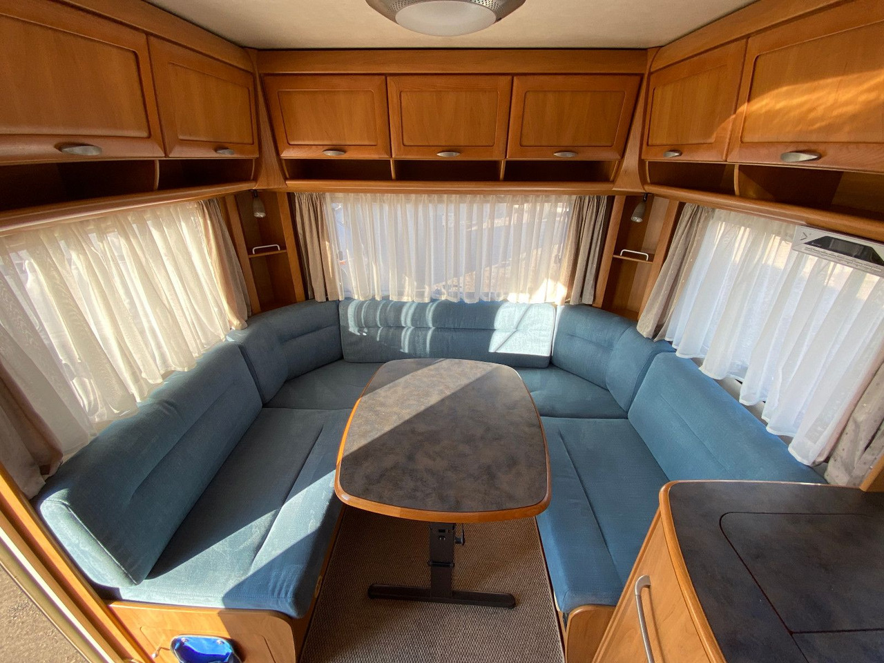 Caravan HYMER / ERIBA / HYMERCAR Nova 530 Swing mit Längsbetten und Moser, top Zu: afbeelding 9