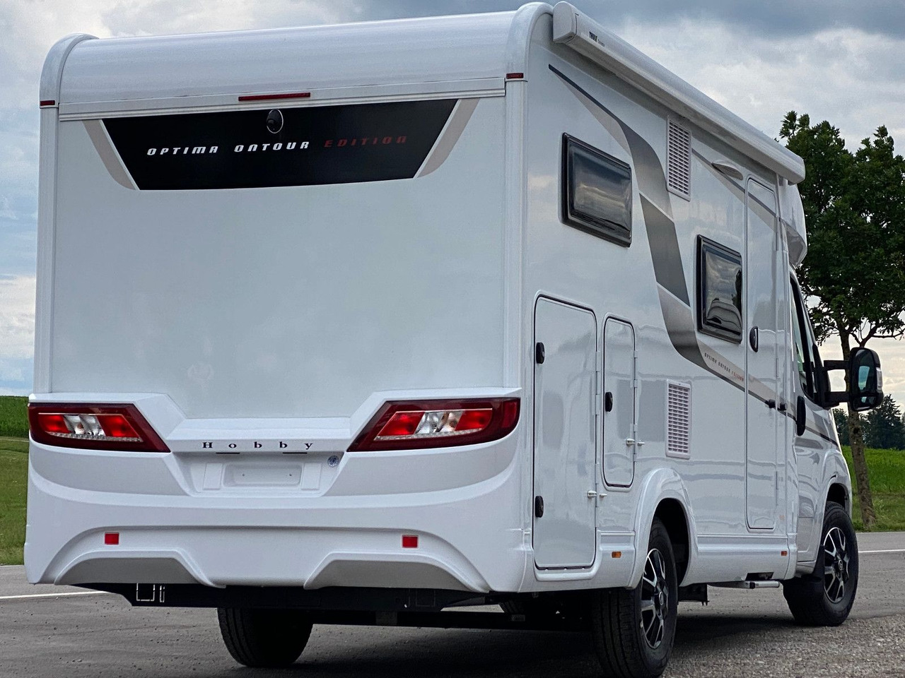 Hobby OPTIMA ONTOUR EDITION V65 GE NAVI MARKISE SAT - Half integraal camper: afbeelding 5 Hobby OPTIMA ONTOUR EDITION V65 GE NAVI MARKISE SAT - Half integraal camper: afbeelding 5