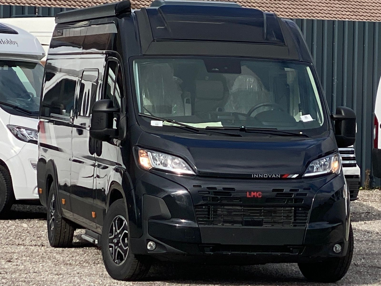 LMC Innovan 640 *2025* Automatik, Chassis Design... - Buscamper: afbeelding 1 LMC Innovan 640 *2025* Automatik, Chassis Design... - Buscamper: afbeelding 1