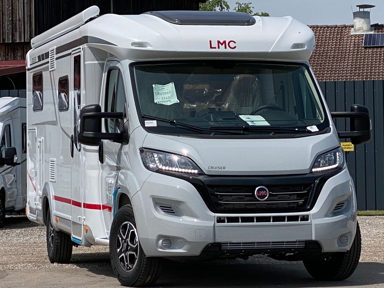 LMC T 662 Grey Selection, Markise,Navi, - Half integraal camper: afbeelding 2 LMC T 662 Grey Selection, Markise,Navi, - Half integraal camper: afbeelding 2