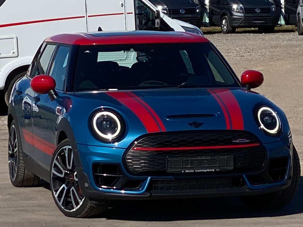MINIClubman JCW John Cooper Works Trim All4 - Sedan: afbeelding 1 MINIClubman JCW John Cooper Works Trim All4 - Sedan: afbeelding 1