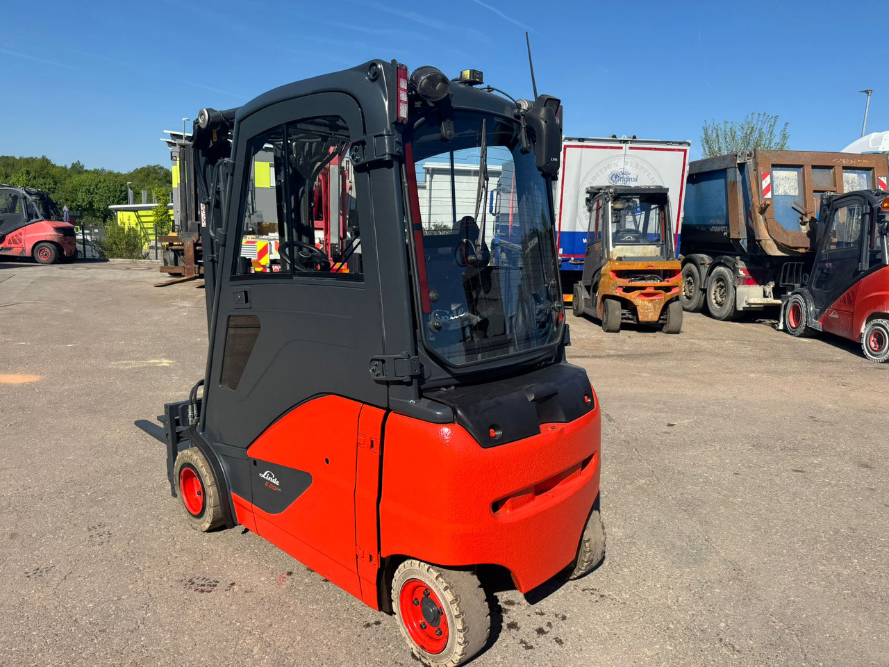 LINDE E20PHL-02 Elektro Triplex Kabine Heizung integriertes Ladegerät - Elektrische heftruck: afbeelding 4 LINDE E20PHL-02 Elektro Triplex Kabine Heizung integriertes Ladegerät - Elektrische heftruck: afbeelding 4