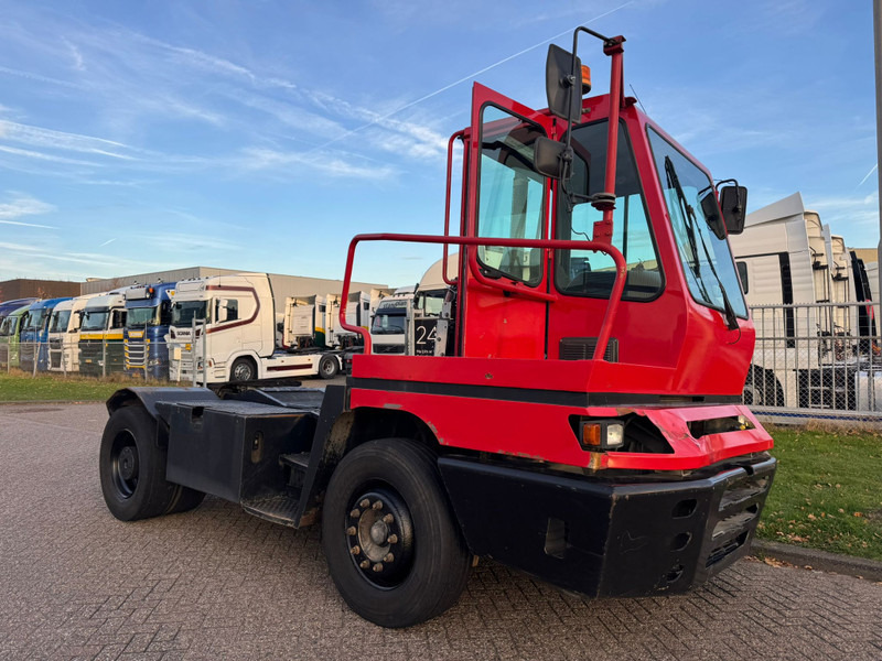 Terberg YT182 / Klima / NL Truck - Terminal trekker: afbeelding 2 Terberg YT182 / Klima / NL Truck - Terminal trekker: afbeelding 2