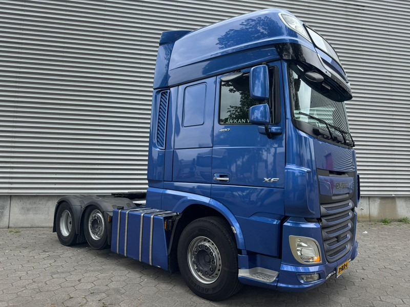 DAF XF 480 SSC / 6X2 / 2 Tanks / 2 In Stock / TUV: 10-2025 / NL Truck - Trekker: afbeelding 2 DAF XF 480 SSC / 6X2 / 2 Tanks / 2 In Stock / TUV: 10-2025 / NL Truck - Trekker: afbeelding 2
