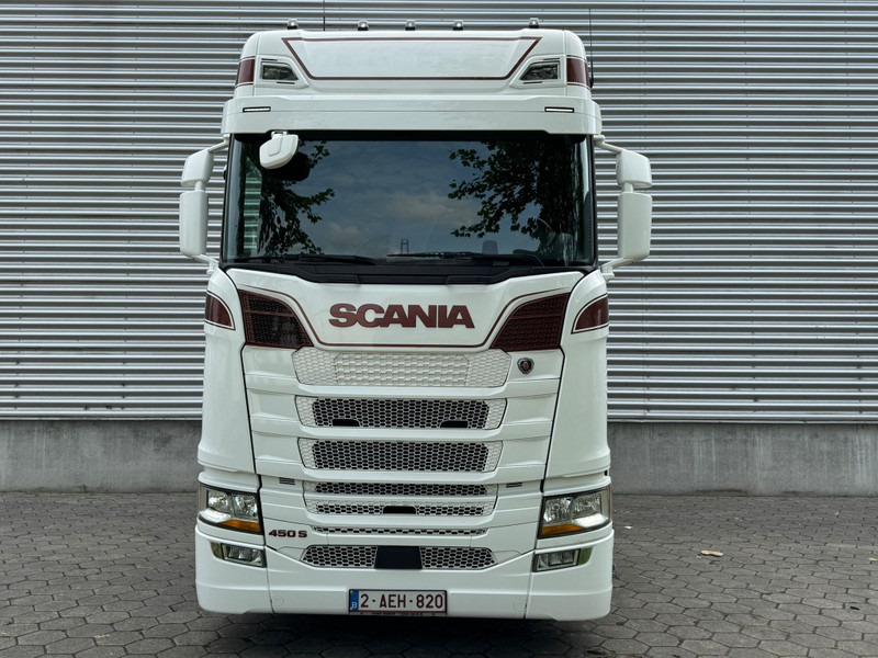 Scania S450 / Retarder / Full Air / Night Klima / 2 Tanks / TUV: 3-2026 / Belgium Truck - Trekker: afbeelding 4 Scania S450 / Retarder / Full Air / Night Klima / 2 Tanks / TUV: 3-2026 / Belgium Truck - Trekker: afbeelding 4