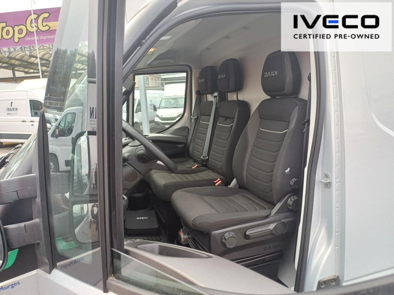 IVECO Daily 35S14NA8V/P CNG Euro6 Klima AHK Navi ZV - Gesloten bestelwagen: afbeelding 5 IVECO Daily 35S14NA8V/P CNG Euro6 Klima AHK Navi ZV - Gesloten bestelwagen: afbeelding 5