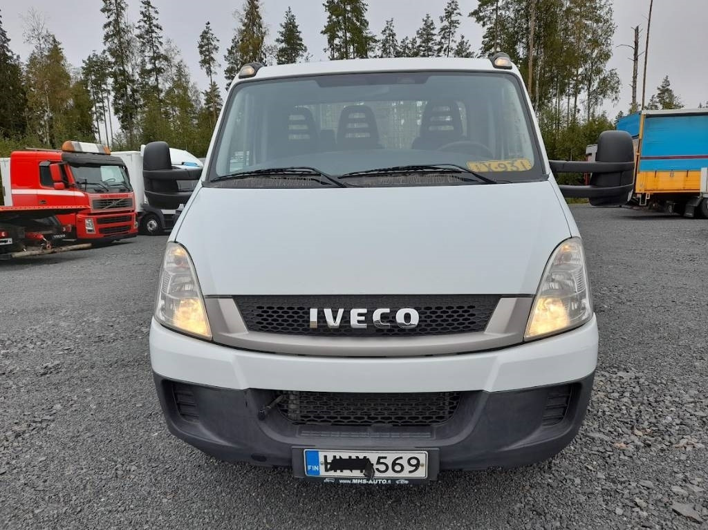 Iveco Daily 40 C18 automat - Bestelwagen met open laadbak: afbeelding 2 Iveco Daily 40 C18 automat - Bestelwagen met open laadbak: afbeelding 2