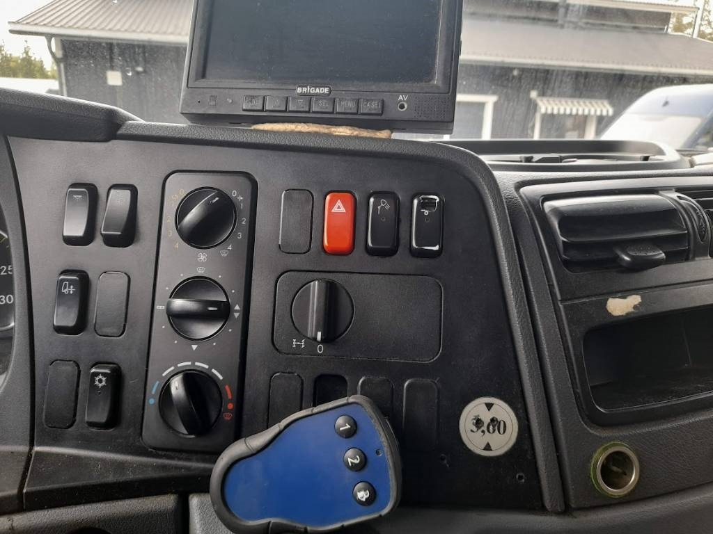 Koelwagen vrachtwagen Mercedes-Benz Axor 1829: afbeelding 7