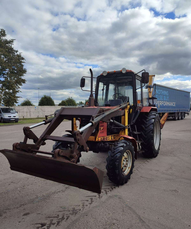 MTZ 82.1 - Graaflaadmachine: afbeelding 2 MTZ 82.1 - Graaflaadmachine: afbeelding 2